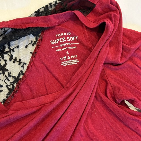 Torrid Super Soft Maroon Lace Tunic - Picture 3 of 3